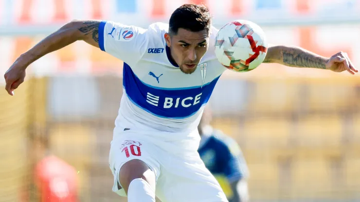 Sin ofertas en Primera, el futuro de César Pinares está en el Ascenso.