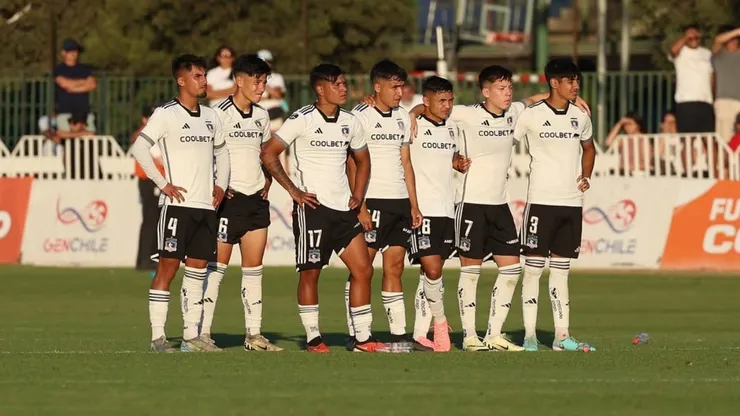 Cuatro juveniles de Colo Colo se marchan a Segunda División.