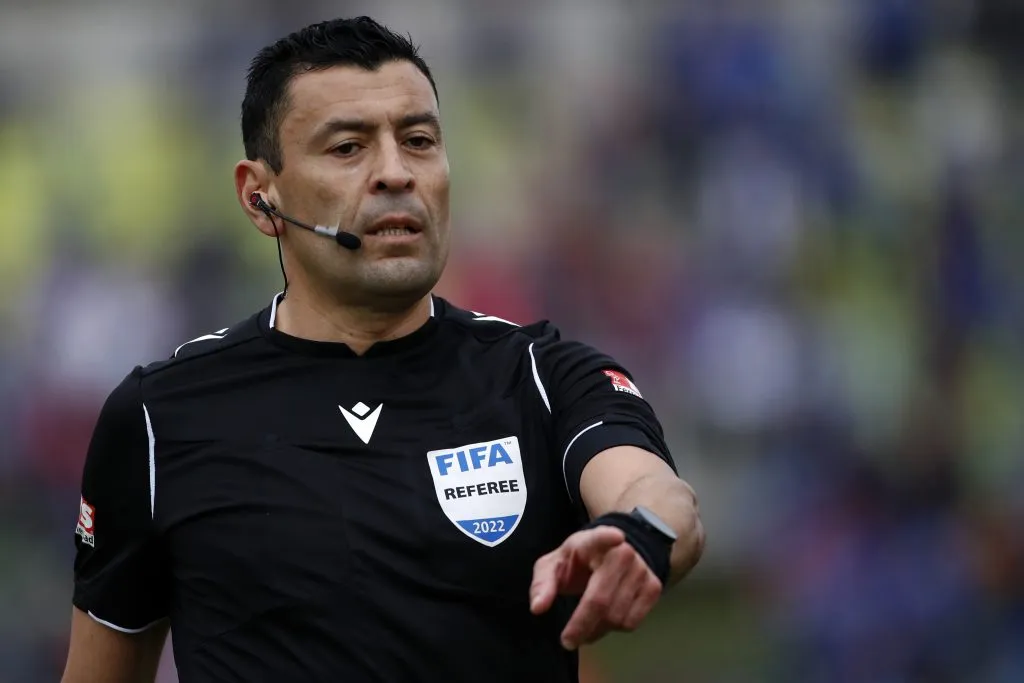 Roberto Tobar sacó la voz para calmar al Matador Salas y a Deportes Temuco. (Andrés Piña/Photosport).