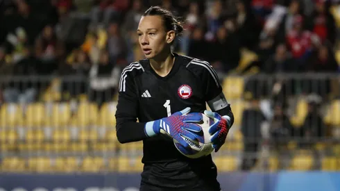 Tiane Endler podría volver a la Roja