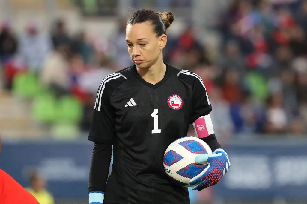 Tiane Endler habló sobre su retiro y apuntó al bochorno de los Juegos Panamericanos | Photosport