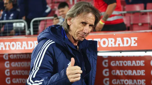Ricardo Gareca busca soluciones en delantera.