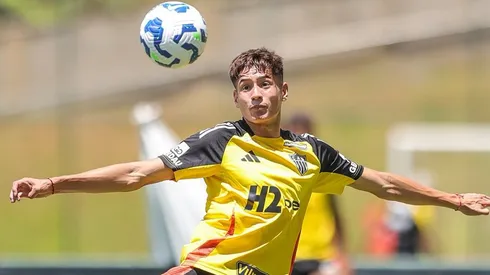 Iván Román ya entrena con su nuevo club, Atlético Mineiro.