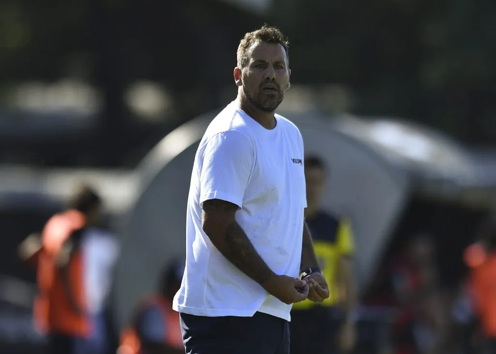 El Ogro Fabbiani dejó su cargo en Deportivo Riestra para dirigir al complicado Newell’s Old Boys. (Marcelo Endelli/Getty Images).