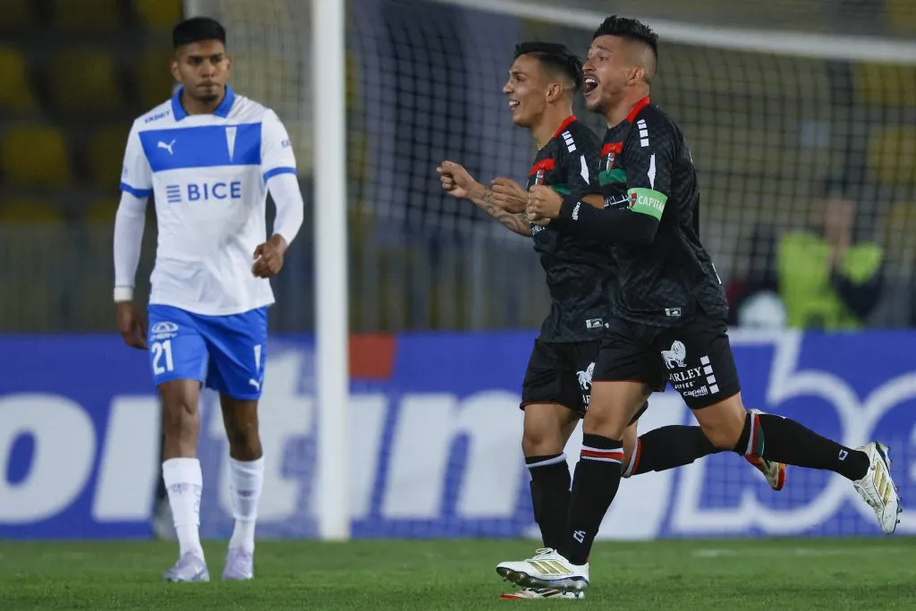 Palestino se queda con un premio millonario y Católica con las manos vacías tras la llave de Copa Sudamericana. Foto: Photosport.