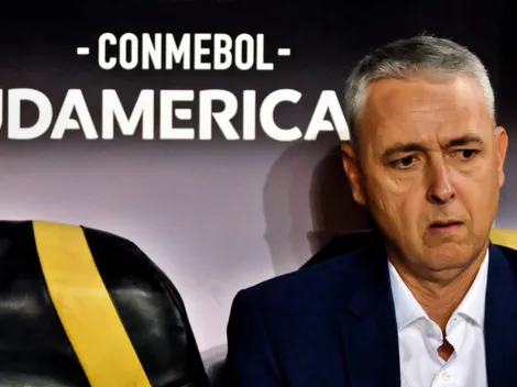 “En la UC hay insistencias de un DT que no jugó fútbol”