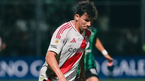 El chileno es foco de críticas por un curioso remate