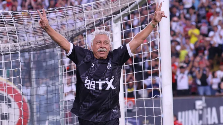 Carlos Caszely adelanta el debut del Cacique.