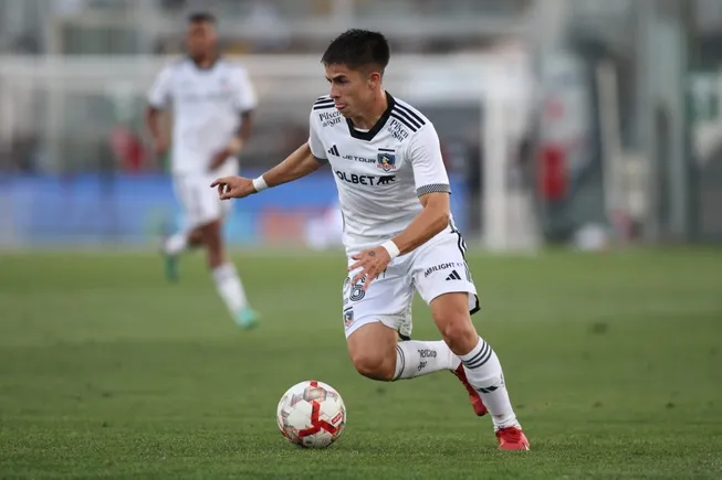 Matías Moya jugó poco y nada en los dos años que estuvo en el Cacique. | Foto: Colo Colo.