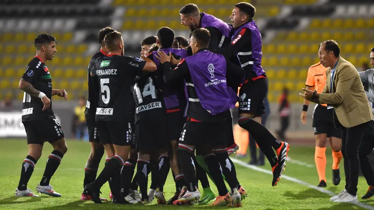 Palestino eliminó por penales a Universidad Católica en la Copa CONMEBOL Sudamericana.