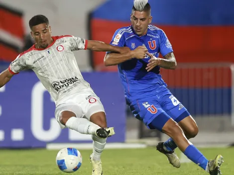 La U responde con ironía al triple castigo por ¡las calcetas!