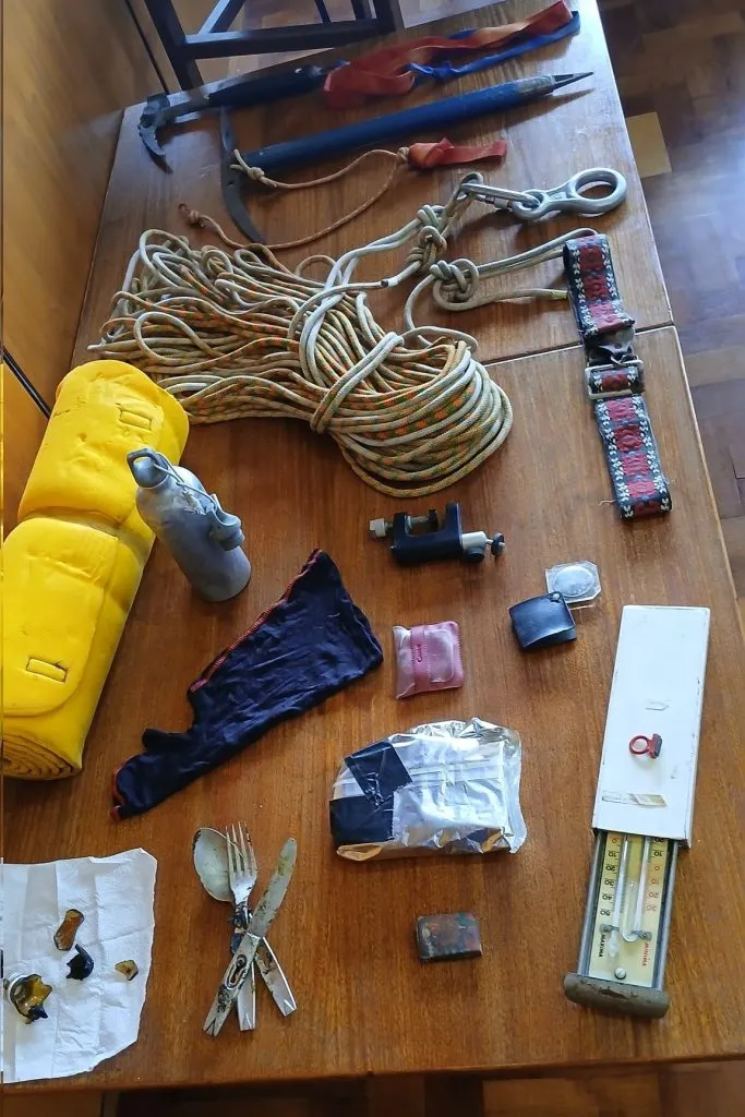 Objetos encontrados de Guillermo Viero ( Foto: Radio Mitremza).