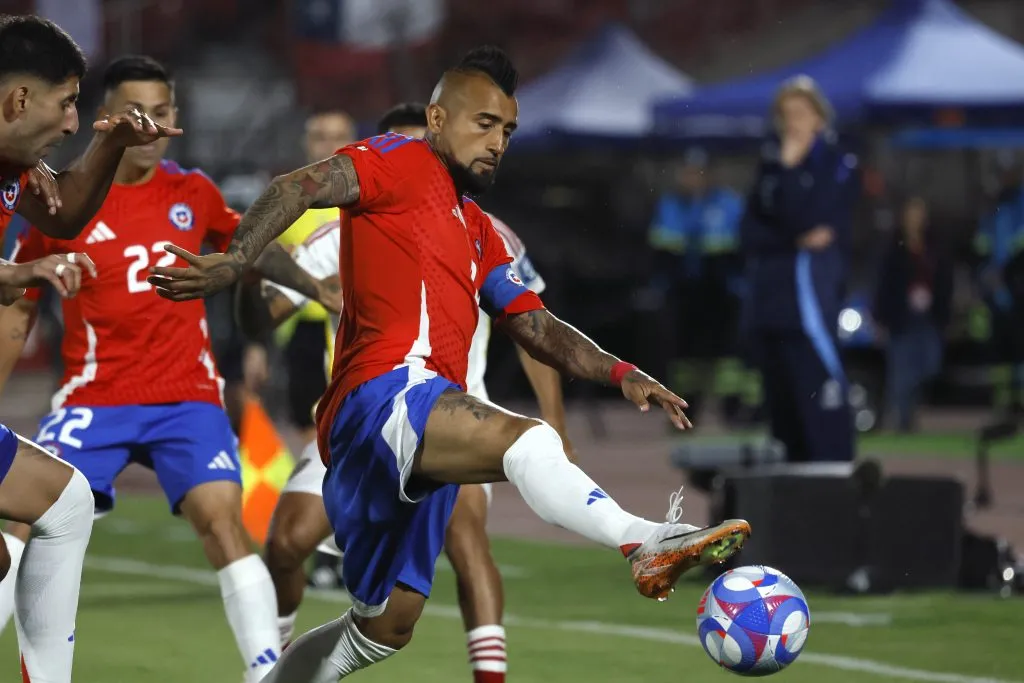 Vidal vuelve a la Roja tras al triunfo ante Venezuela. Foto: Andres Pina/Photosport