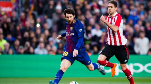 El español Enric Saborit enfrentando a Messi por Athletic de Bilbao. Llega a Deportes Iquique.