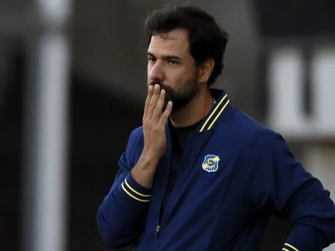 El cuestionado Leal recurre a varios ex albos: la formación de Everton