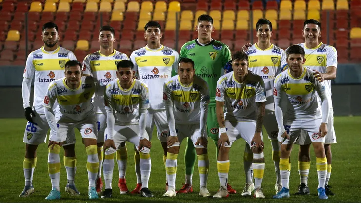 Barnechea estaría a un paso de dejar el fútbol profesional, y avisan de cómo esto podría ocurrir, al igual de eventuales reemplazos.