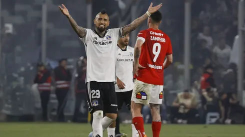 Arturo Vidal quiere jugar el clásico entre la UC y Colo Colo.