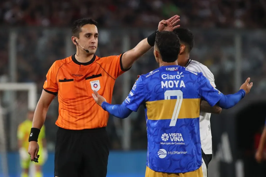 El árbitro Vergara fue cuestionado por Everton al cobrar penal para Colo Colo.