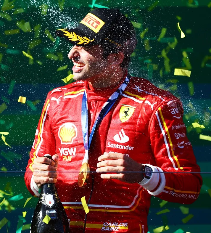 Carlos Sainz de Ferrari celebra el triunfo del GP de Australia 2024 (Getty Images).