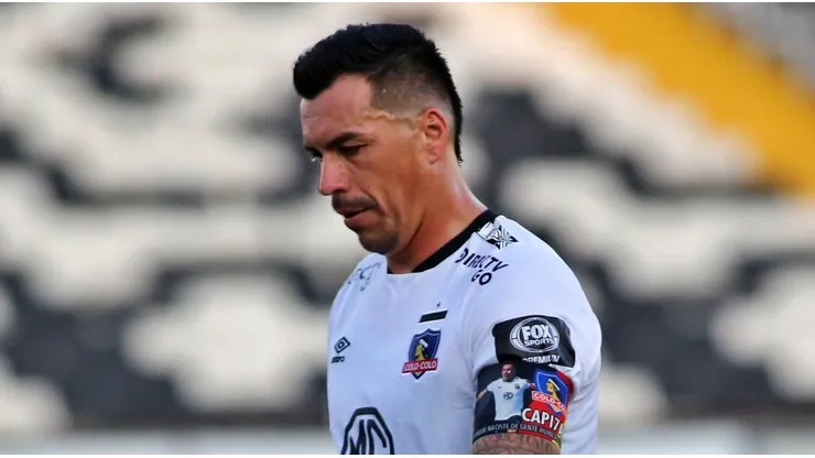 Pese a su calidad de ídolo, Paredes también tuvo momentos complejos en Colo Colo.