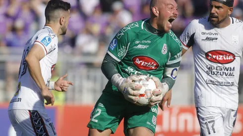 Darío Melo fue oficializado y presentado en la Universidad Católica.