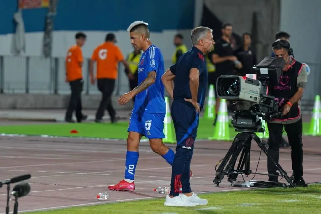 Gustavo Álvarez se mantiene firme con el castigo a Leandro Fernández. Foto: Cristian Cona / Emisora Bullanguera.