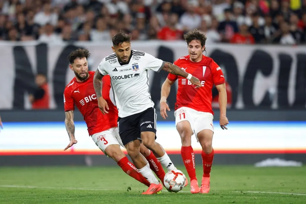 Católica no tiene estadio para jugar ante Colo Colo (Photosport)