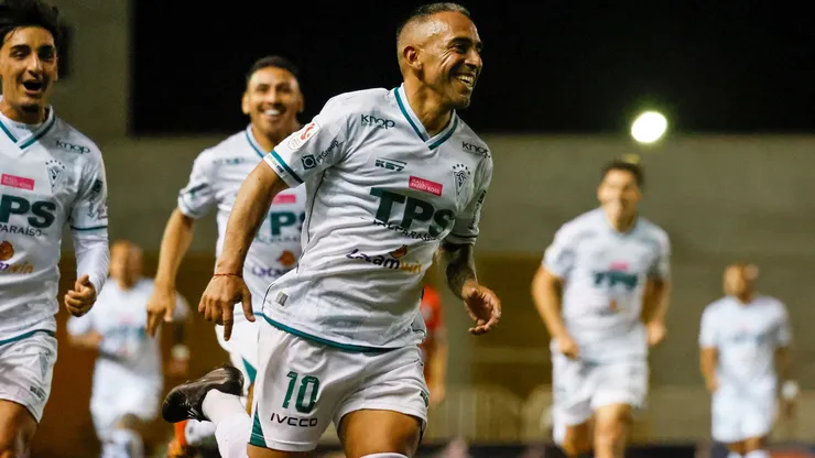 Jorge Luna anotó el mejor gol del 2025 del fútbol chileno.