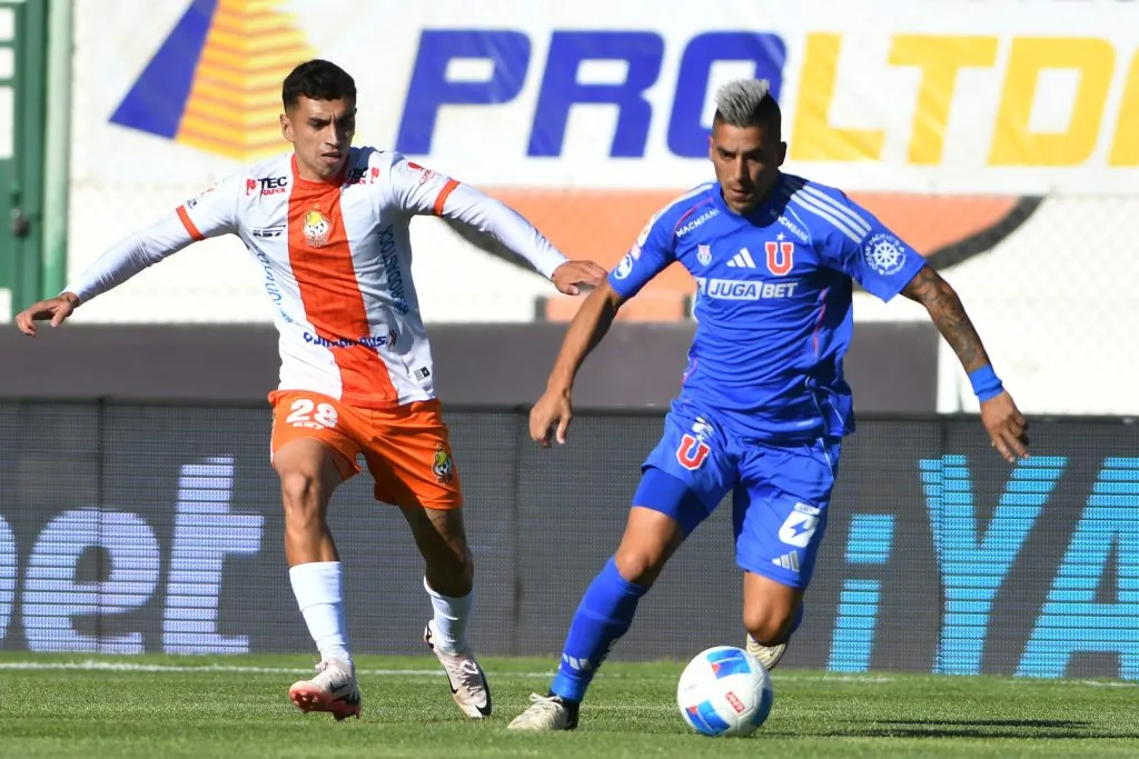 Leandro Fernández sale del equipo titular en la U por su bajito rendimiento ante Cobresal.