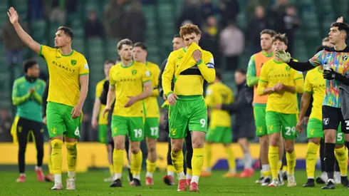 Reyes sufrió una insólita caída en Inglaterra.