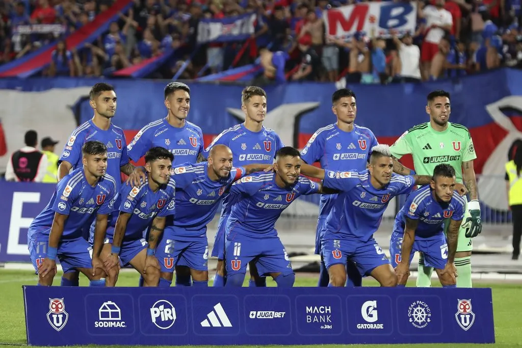 Universidad de Chile tendrá cambios en la formación titular de la U. Foto: Felipe Zanca/Photosport