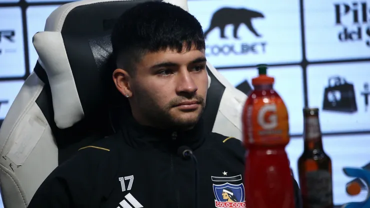 Cristián Riquelme, lejos de la consideración de Almirón en Colo Colo.