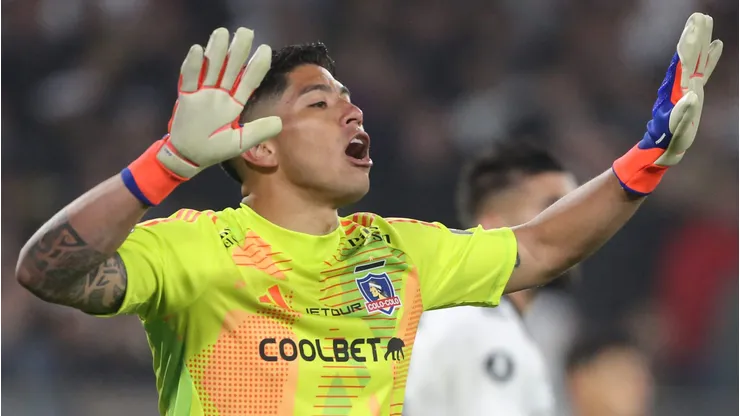 Brayan Cortés perdió su lugar en Colo Colo, pero todo indica que fue sólo por un partido.