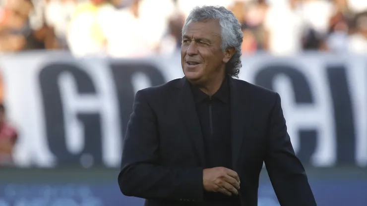 El Pipo Gorosito jugó en Chile y vino al país con Colón de Santa Fe para la despedida de Esteban Paredes.