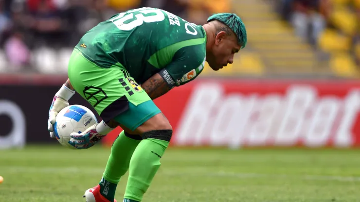 Diego Sánchez recibió amarilla.