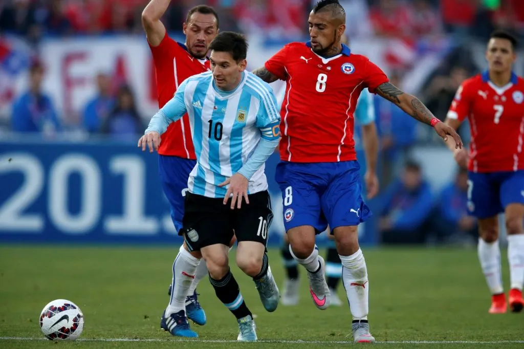 Marcelo Díaz y Arturo Vidal en la Selección… ¡Qué recuerdos! (Photosport)