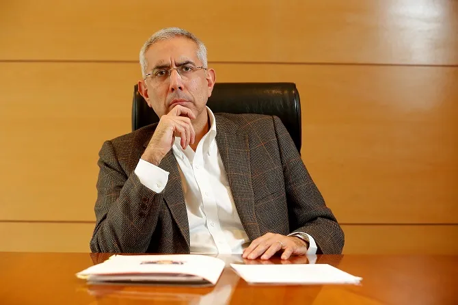 Carlos Cortés, el abogado director del bloque Vial en Blanco y Negro. (Foto: El Mercurio).