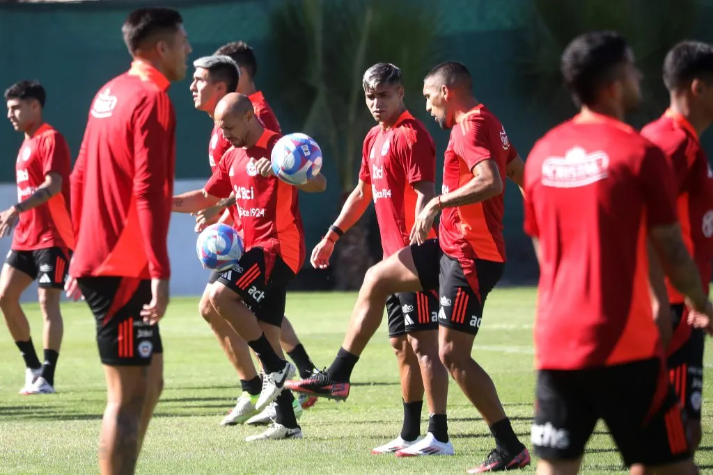 Fabián Hormazábal quedó fuera de la Roja por lesión y en su reemplazo fue llamado Nicolás Fernández. Foto: Javier Salvo/Photosport