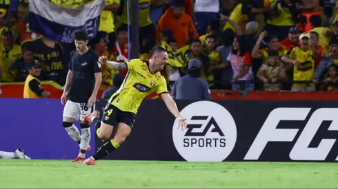 Octavio Rivero se puede cruzar a la U en Copa Libertadores.