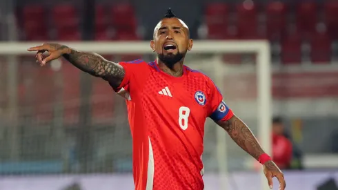Arturo Vidal inició los trabajos con la selección chilena en Juan Pinto Durán.