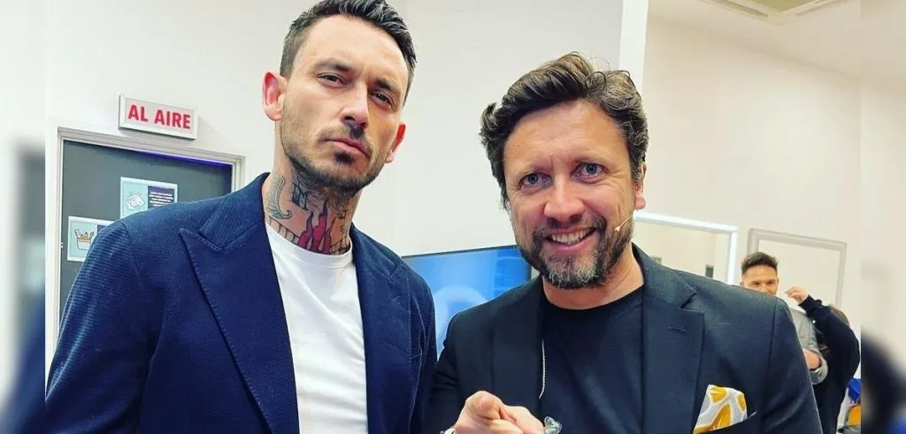 Mauricio Pinilla está en el panel con Francisco Sagredo en Deportes en Agricultura.