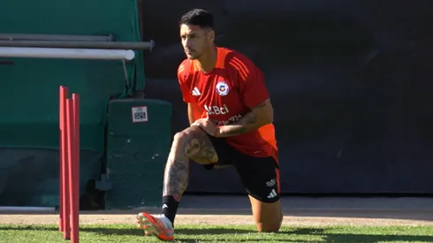 Fernando Zampedri entrenó por primera vez con la selección chilena.