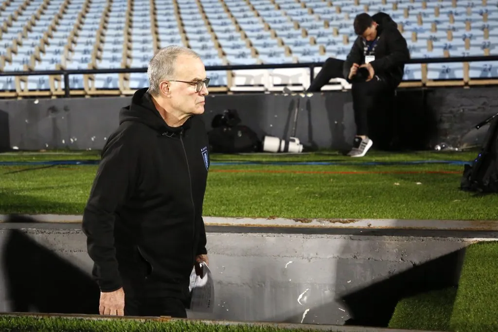 Marcelo Bielsa en la previa del duelo ante Chile. (Marcelo Hernandez/Photosport).