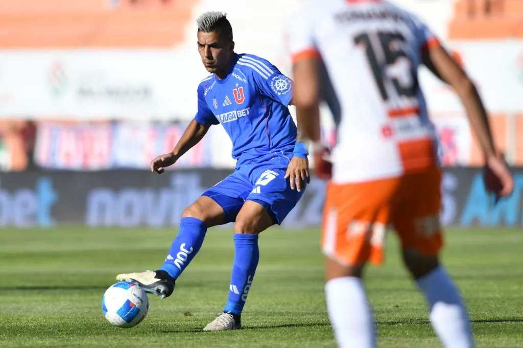 Leandro Fernández tuvo una baja presentación ante Cobresal. Imagen: Photosport