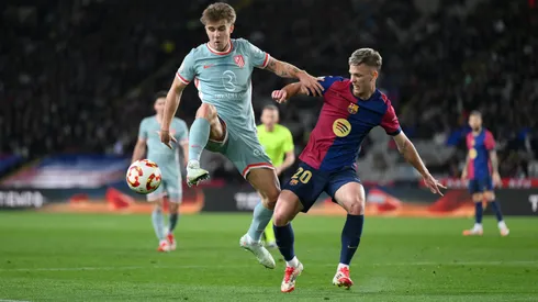 Pablo Barrios y Dani Olmo en el último partidazo protagonizado por Barcelona y Atlético de Madrid.