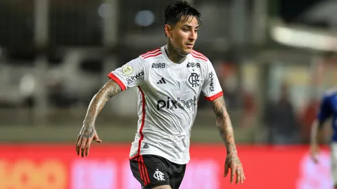 Erick Pulgar continuará dos temporadas más en Flamengo.