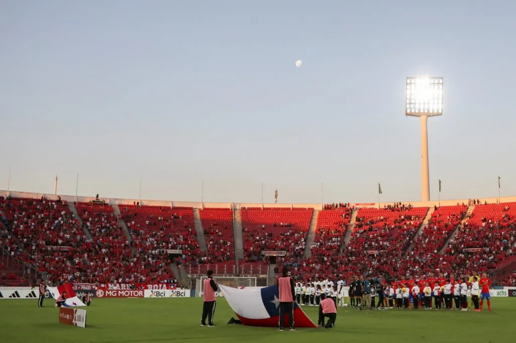 El Estadio Nacional será intervenido para mejorar su césped (Photosport)