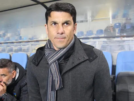 Perdió 6 partidos de 8 en Chile: Everton le hace ojitos a polémico DT