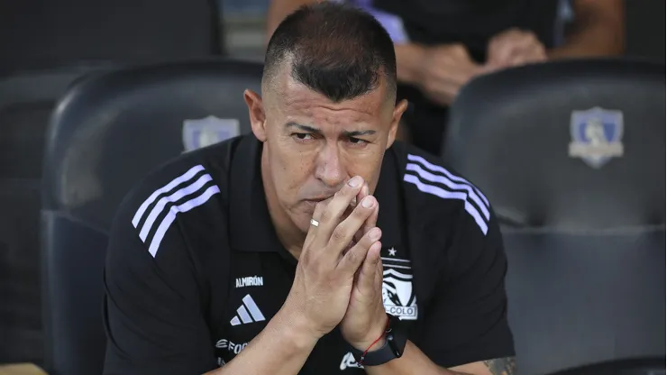 Jorge Almirón abordó la polémica pelea entre dirigentes de Colo Colo.