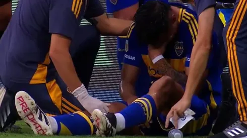 Williams Alarcón debió abandonar el partido de Boca Juniors entre lágrimas.